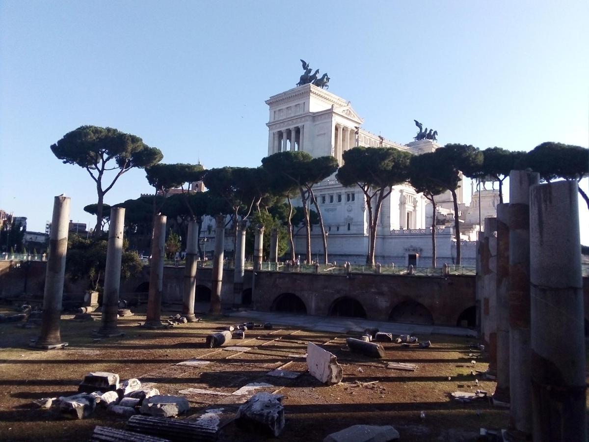 Boschetto Monti Apartment Rome Luaran gambar