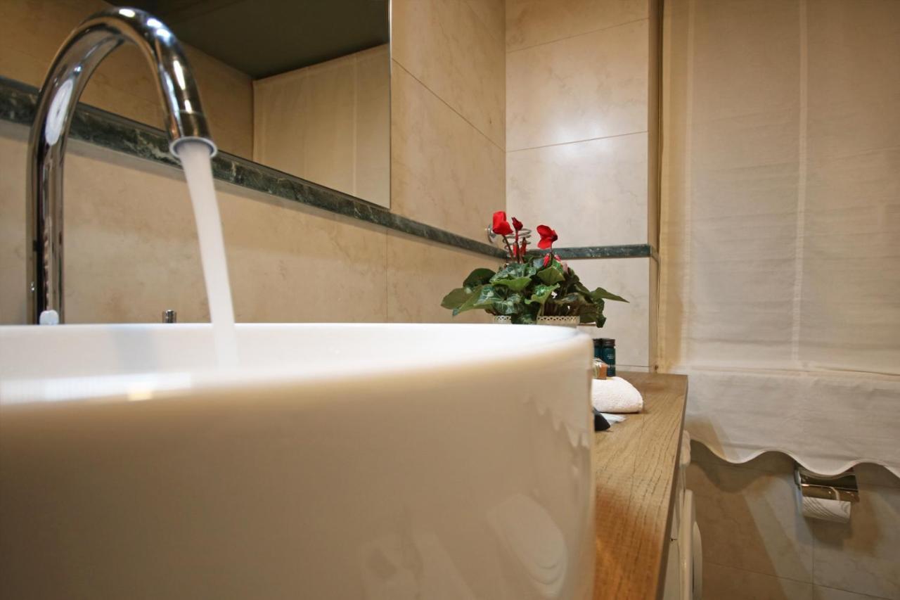 Boschetto Monti Apartment Rome Luaran gambar